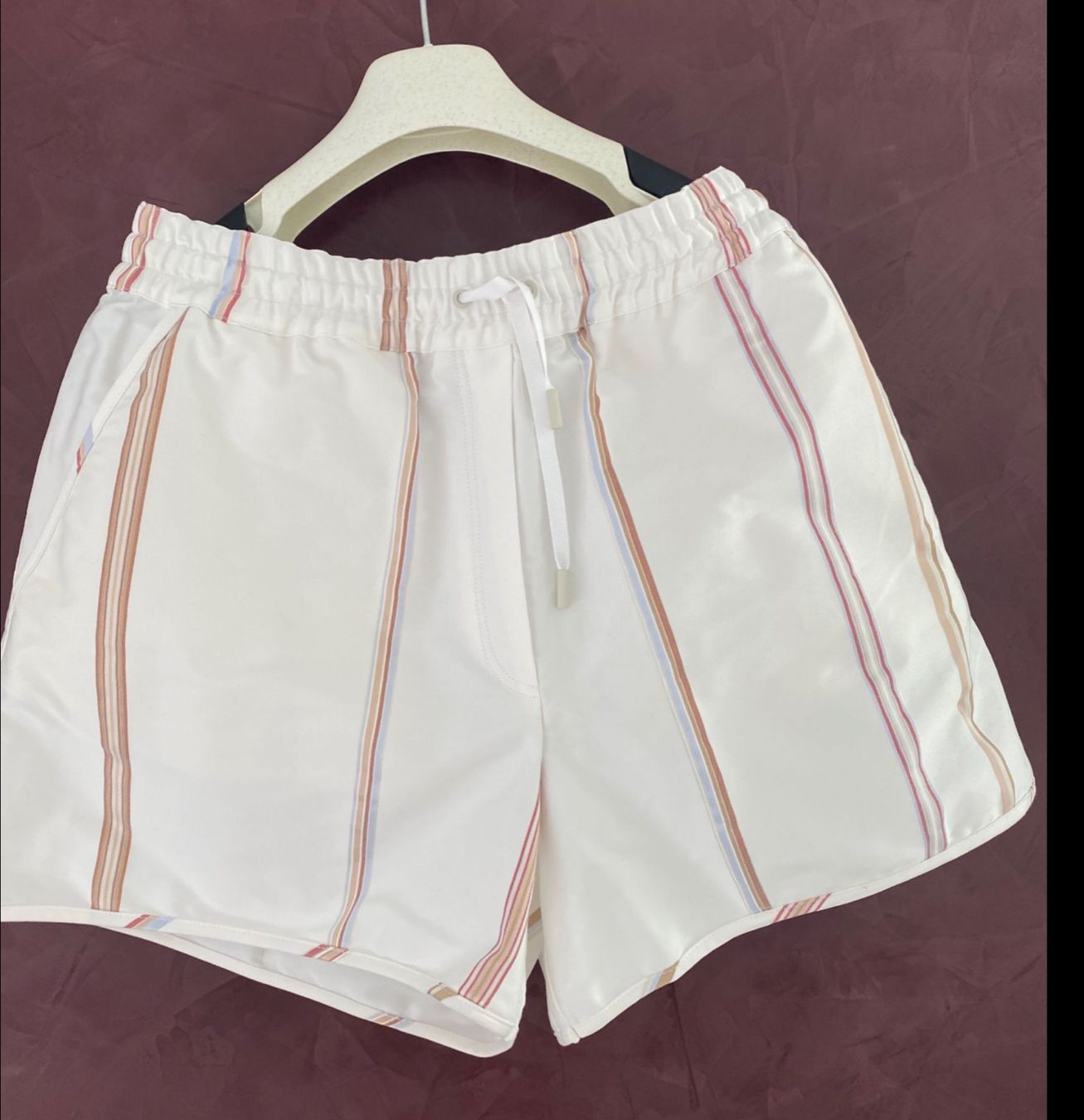 Completi & Tailleur: Bally Damen Sommer Jacke+Shorts 38 Baumwolle – Nuovo e nell'imballaggio originale da Volketswil venduto da praxis12 2