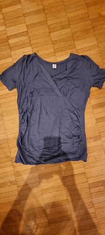 T-shirt: Set Umstandsshirts mit Stillfunktion 36 – Usato da Untersiggenthal venduto da JJ86sun