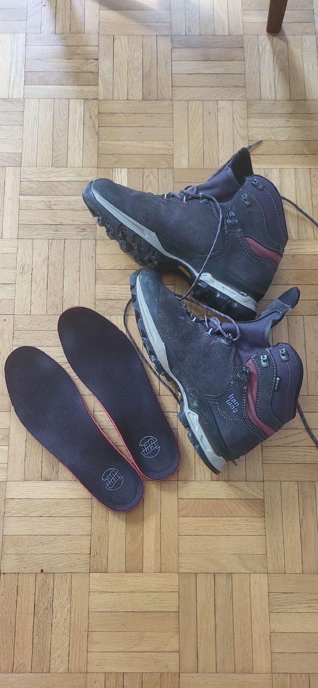 Hanwag Scarpe da donna: Hanwag Wanderschuhe – Usato da Dübendorf venduto da Pc28