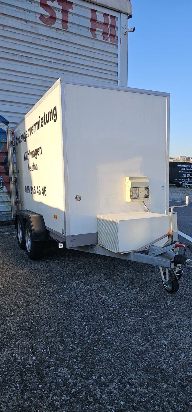 Humbaur Anhänger: Kühlanhänger – Gebraucht aus Lyss von Getraenketechnik 7