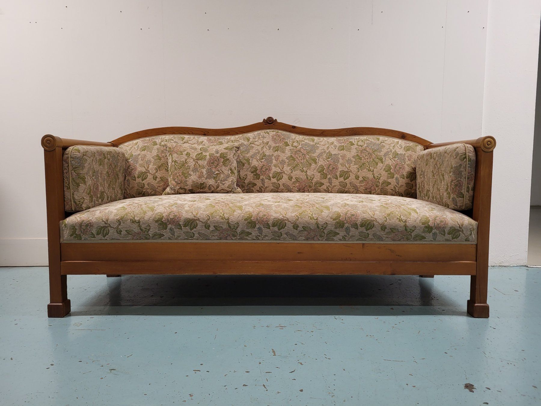Sofas: Biedermeier Sofa – Gebraucht aus Brügg BE von POU-BELLE 1