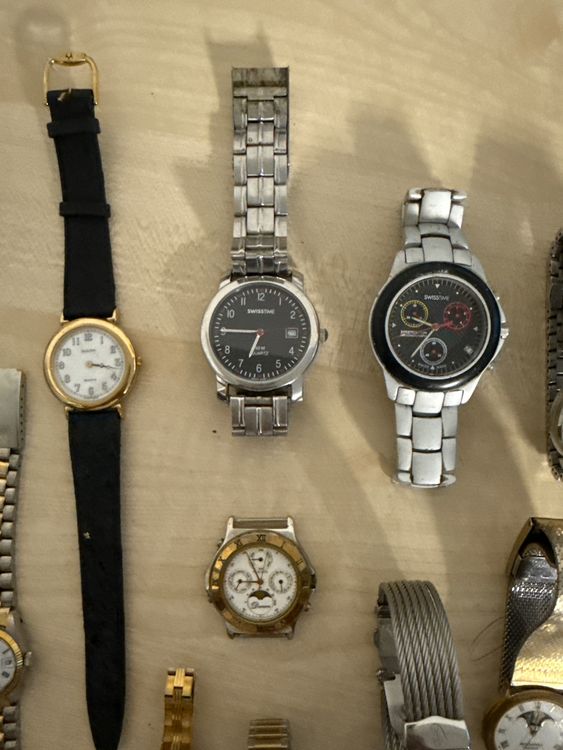 Orologi: Uhrenlot unkontrolliert – Difettoso da Pfeffingen venduto da Allhandelklgwatches 1
