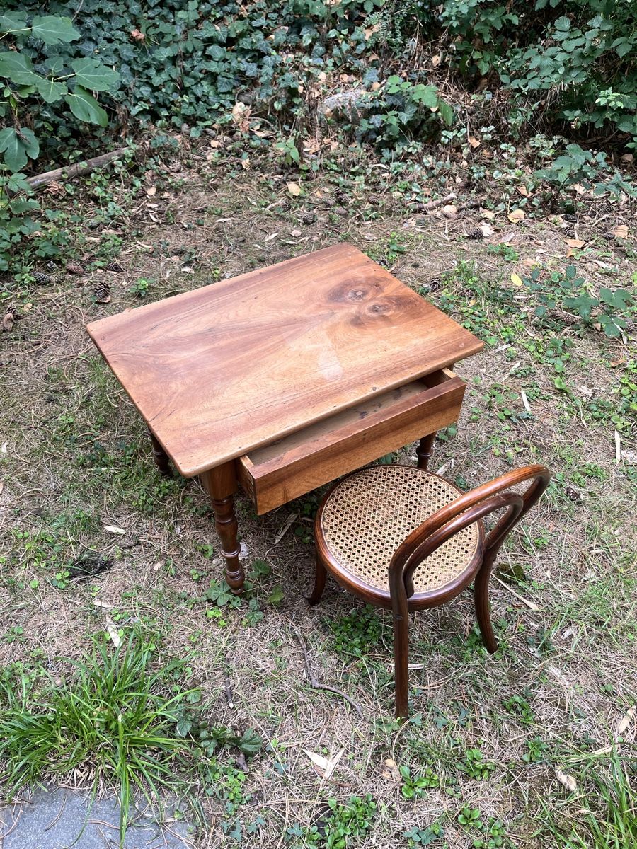 Tischset: Originaler Kindergartentisch / Kindertisch Set – Gebraucht aus Thun von soeep