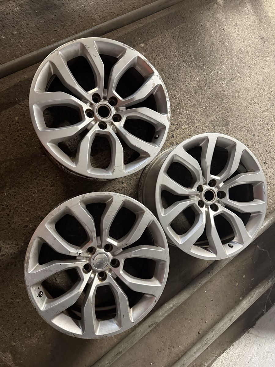 Land Rover Cerchioni: Alufelgen zu Range Rover 3x – Usato da Reichenburg venduto da T864RX