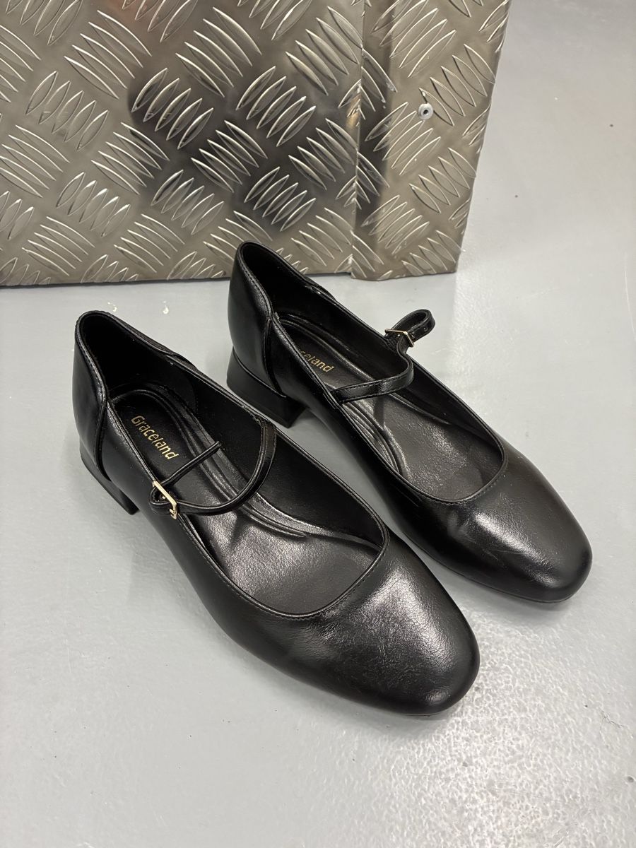 Graceland Scarpe per ragazze: Graceland Heel Shoes, 36 – Usato da Bern venduto da wisemagpie 4