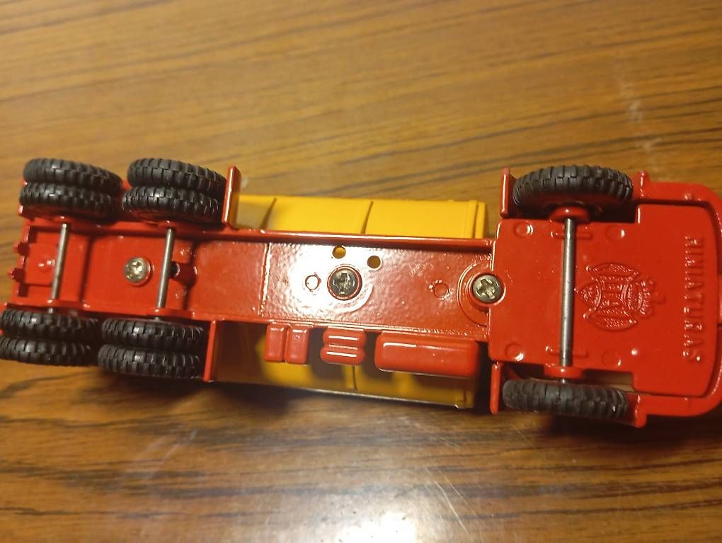 Modellini d'auto: Tanklaster – Usato da Basel venduto da Petergunn 1