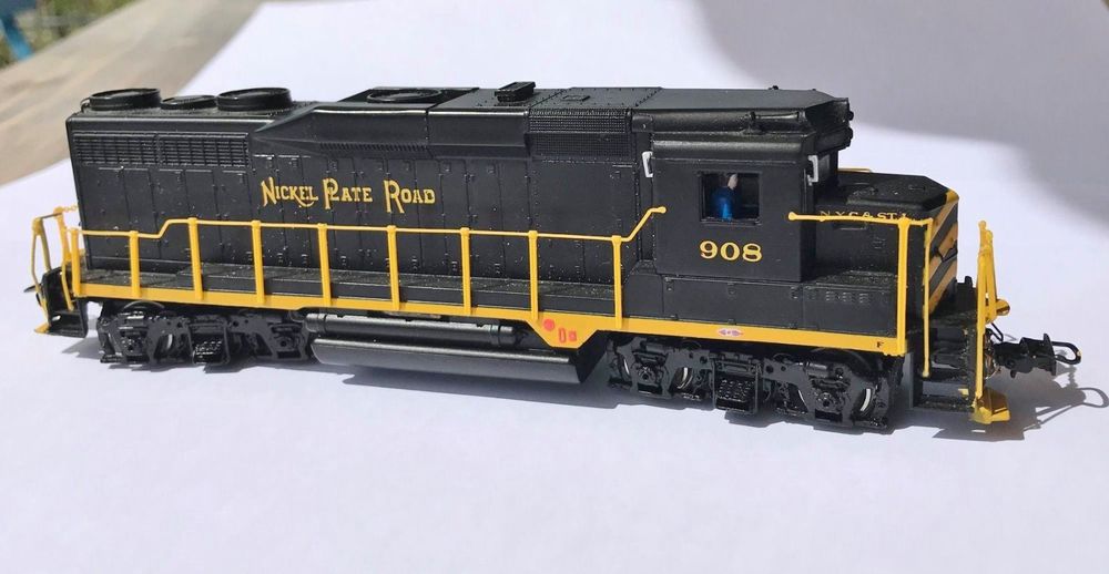 ZP027 BACHMANN SPECTRUM Train Ho Locomotive diesel GP-30