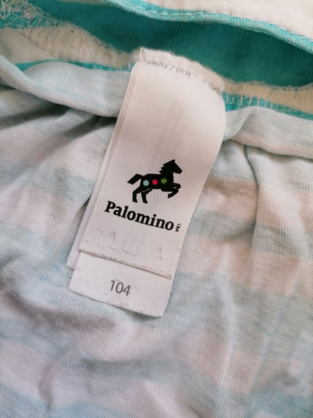 Robes et jupes: Sommerkleid Gr. 104 mit Flecken – D'occasion à Büttikon AG par Amineah 1