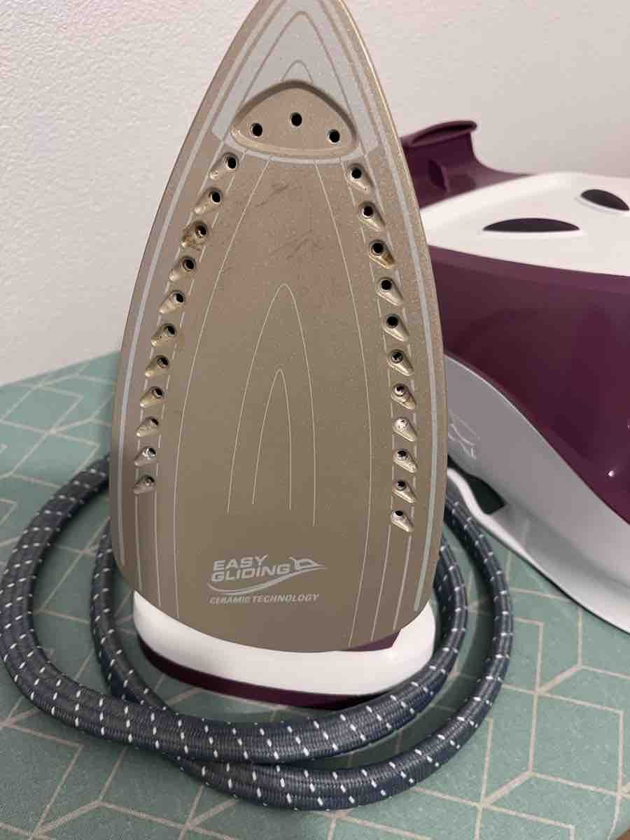 Tefal Ferri da stiro: Tefal Optimo Steam Iron, Model GV4630 – Usato da Wettingen venduto da RoMaCio 2