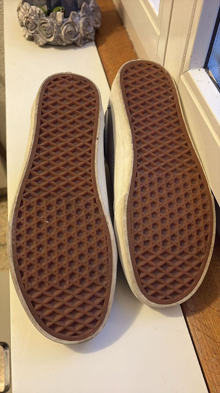 Vans Chaussures hommes: VANS Schuhe gr. 41 – D'occasion à Schwyz par Neni82 4