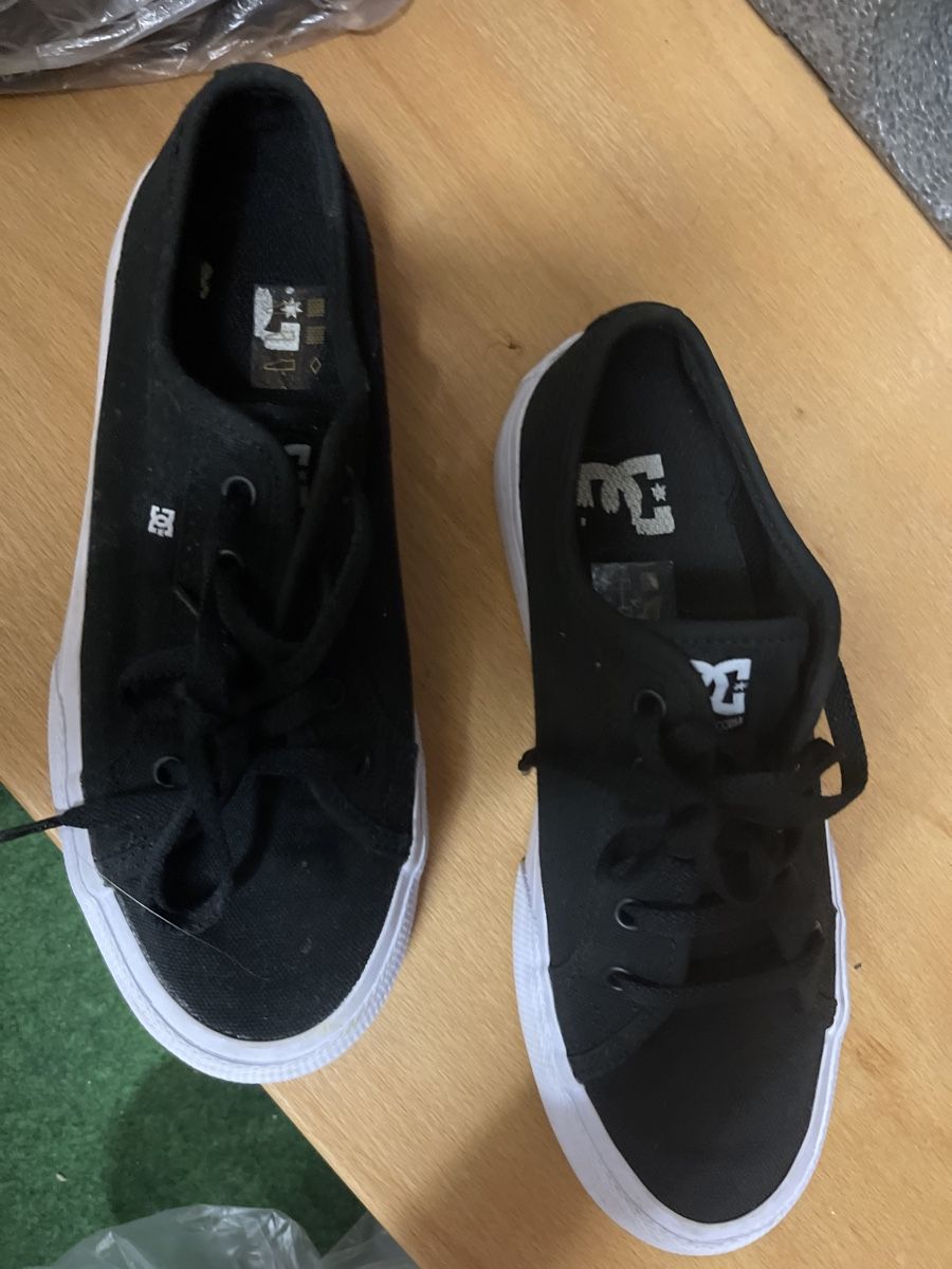 Scarpe per ragazzi: DG sneakers stoff gr 36 – Usato da Bad Zurzach venduto da Cuore34 1