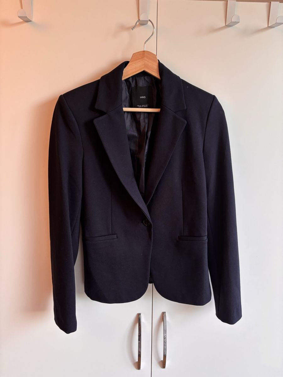 Mango Giacche: Mango Dark Blue Blazer size 36/S – Nuovo (secondo la descrizione) da Zürich venduto da lydia_l
