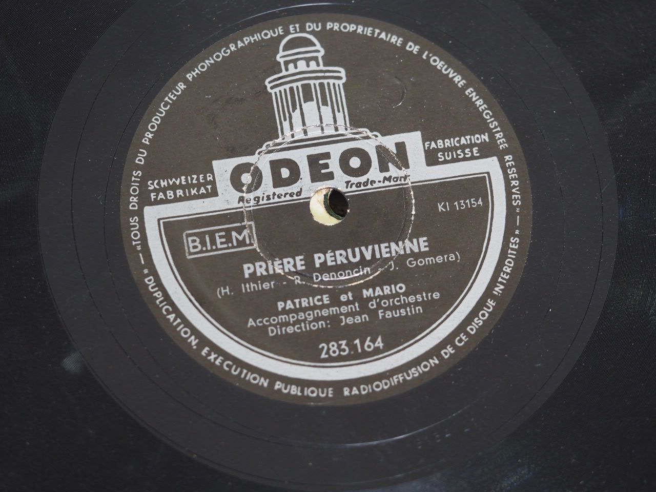 Dischi in vinile: DISQUES 78 TOURS – Usato da Lausanne venduto da Leag 4