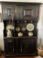 Antikes Buffet / Schrank aus Holz