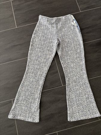 ZARA TWEED-SCHLAGHOSE