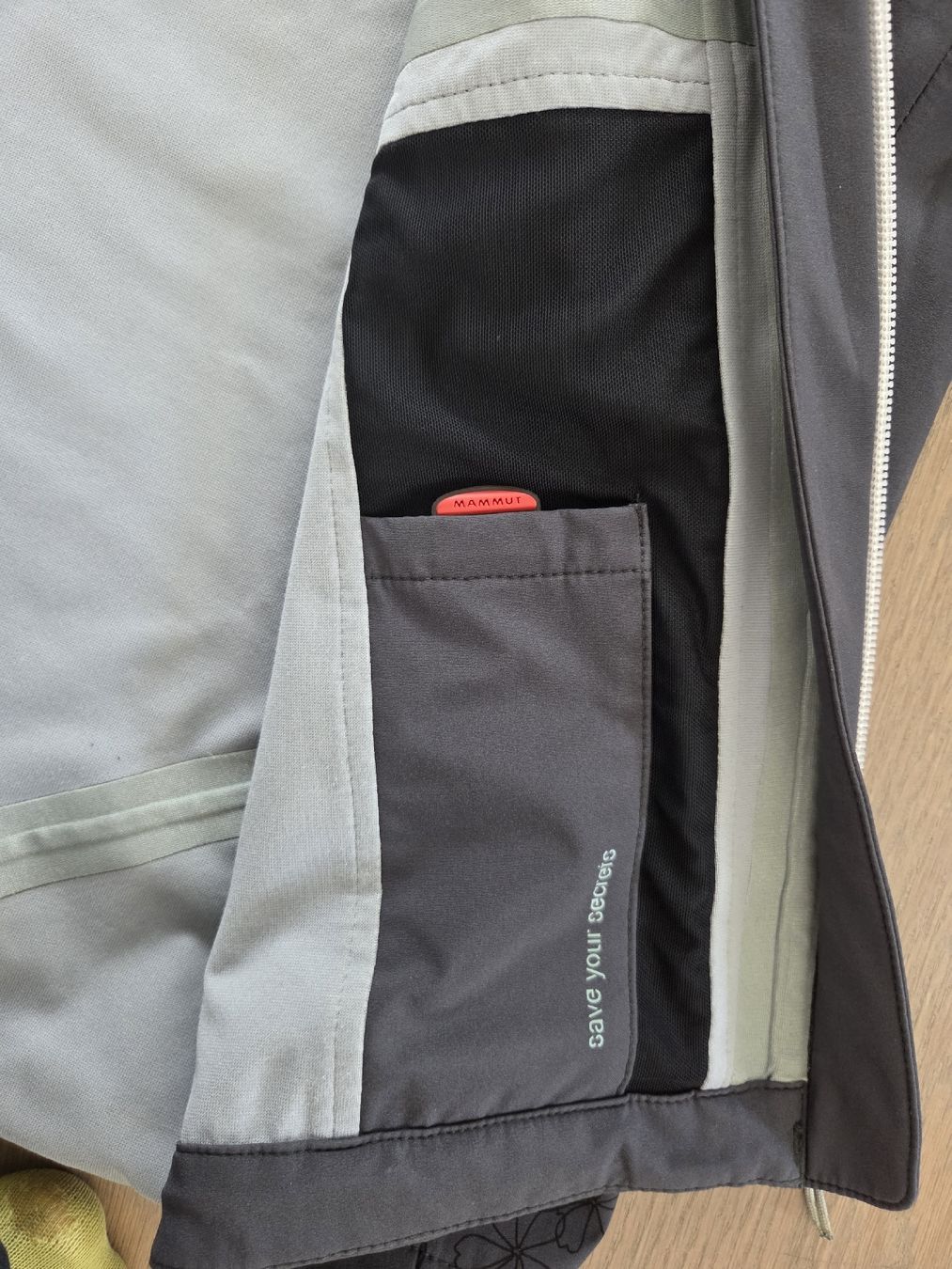 Mammut Giacche: Mammut DRYtech Outdoor Jacke Grösse L – Usato da Rüschlikon venduto da Xyzszh 4