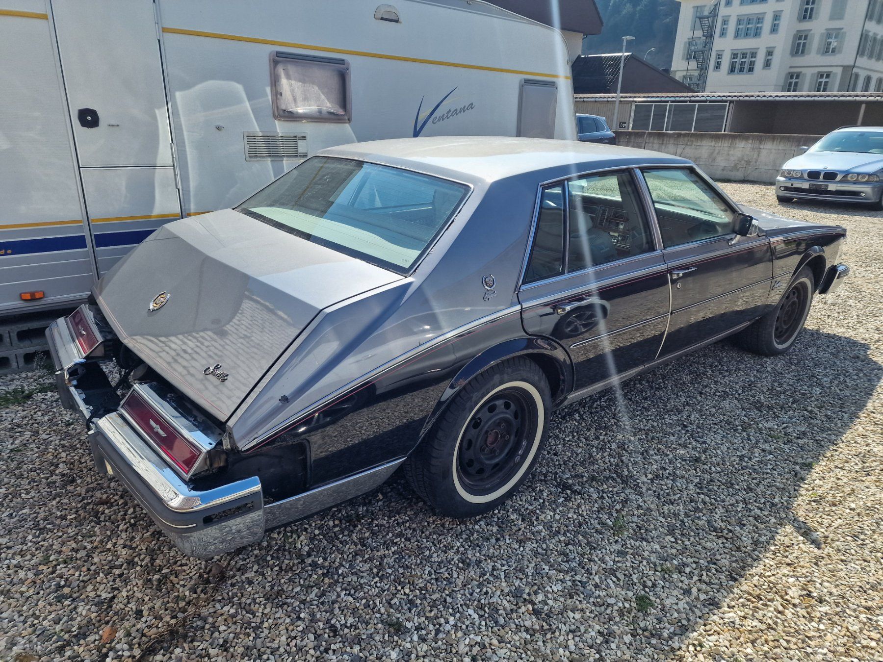 Cadillac Autos: Cadillac Seville 6.0L v8 Oldtimer – Defekt aus Menznau von CS1.6