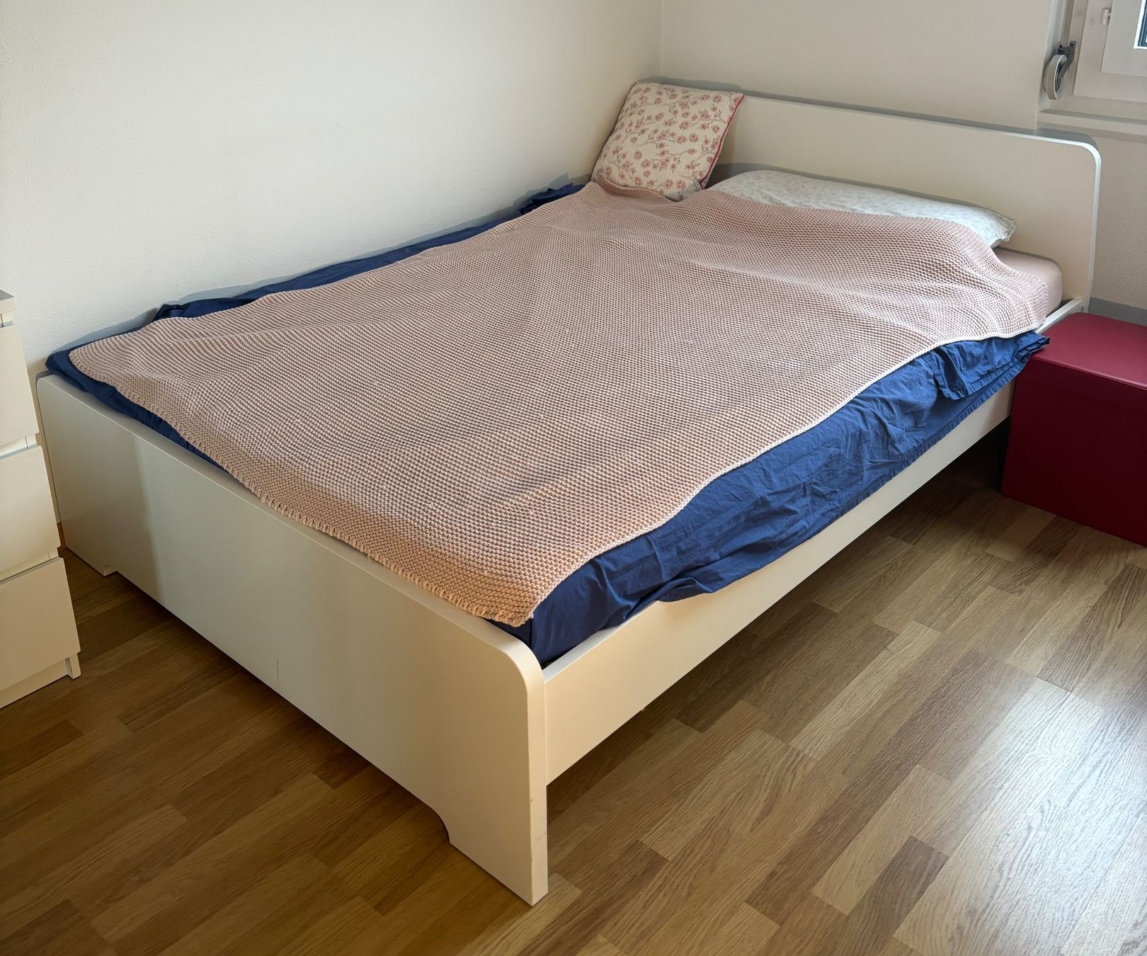 Ikea Letti: Bett IKEA ASKVOLL – Usato da Münsingen venduto da lis_jy9z 1