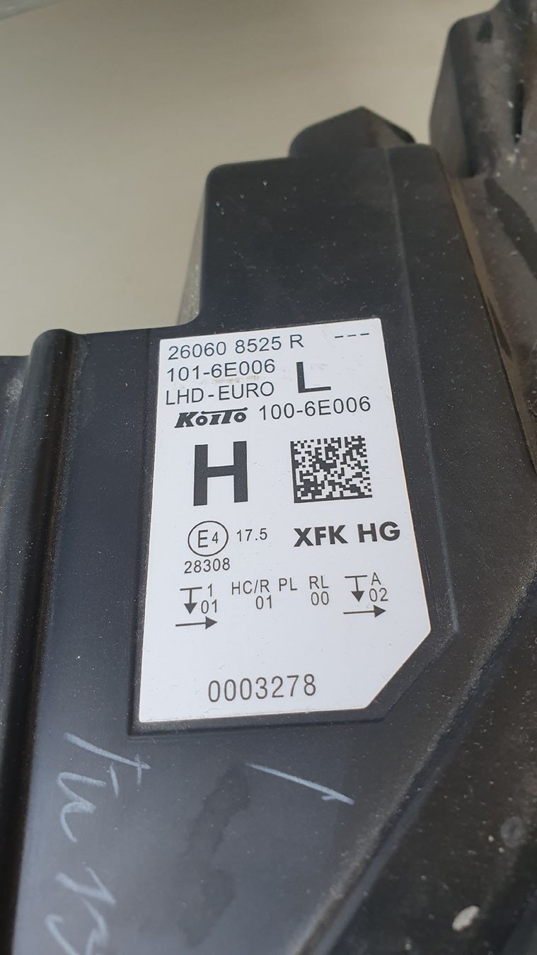 Fari: Scheinwerfer Renault Kangoo III, links – Usato da Kerzers venduto da Hemingway_Motors 2
