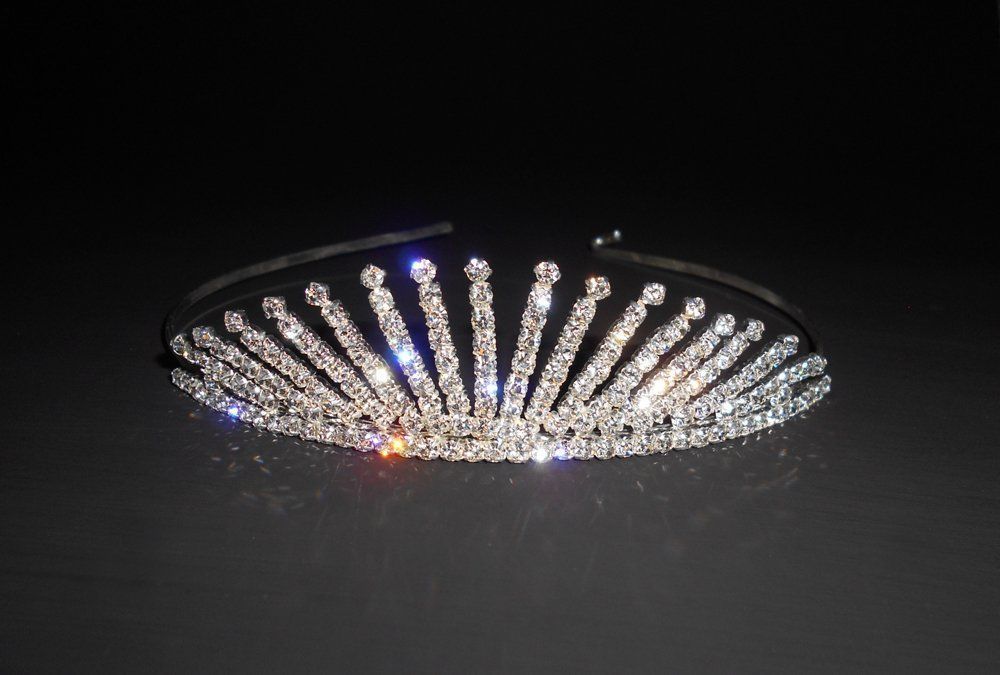 Accessori per capelli: Diadem "Elegance" – Nuovo e nell'imballaggio originale da Ostermundigen venduto da LorisHome