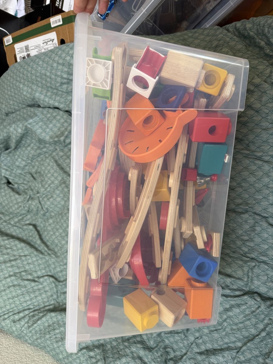 Hape Giochi: Quadrilla Hape – Nuovo (secondo la descrizione) da Fribourg venduto da eli_fl7x 1