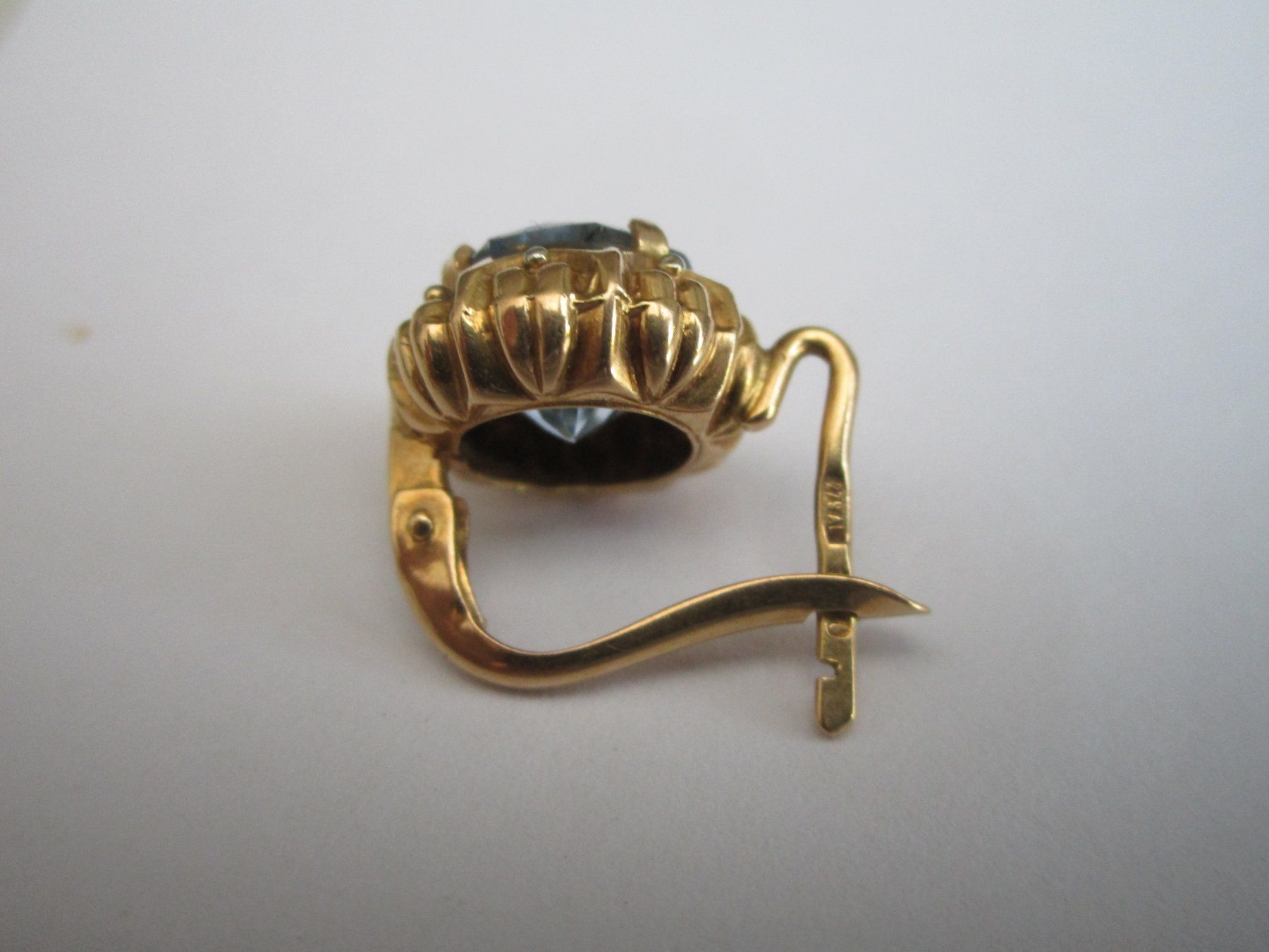 Ohrringe & -stecker: Ein Ohrring mit Stein  Gold 750 – Gebraucht aus Heimberg von Lupo57 2
