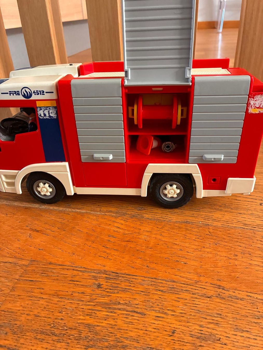 Playmobil Giocattoli: Camion de pompier et tracteur – Usato da mont sur rolle venduto da vilascar 2