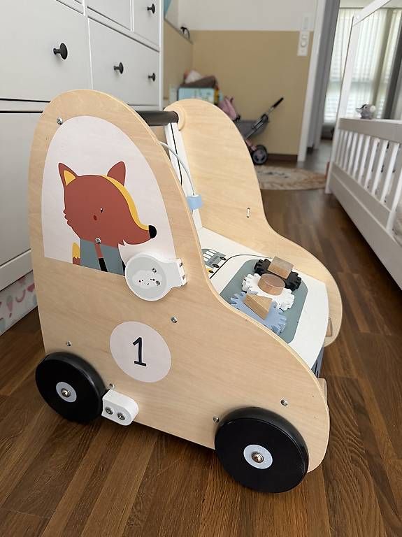 Spielzeuge: Lernlaufwagen Auto – Gebraucht aus Horgen von gianchi28 1
