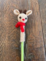 Handgemachter Bleistift-Aufsatz: Rentier mit Schal 🧣🦌 (...