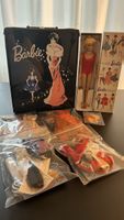 Barbie Vintage Kollektion mit Kleider, Puppe und Koffer