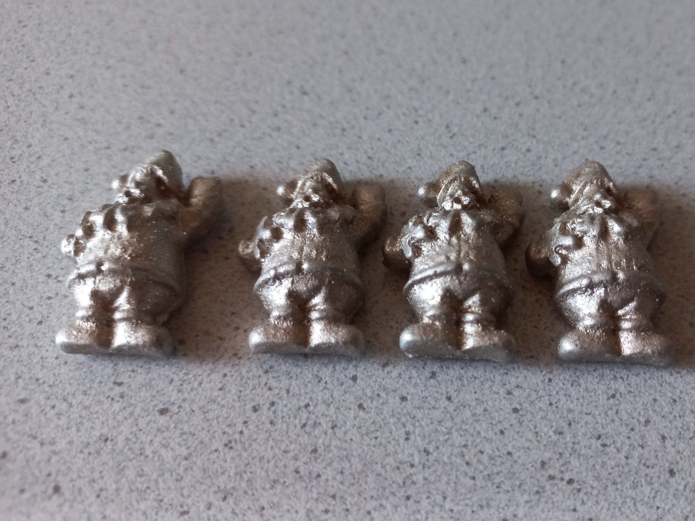 Statuette: 4 Zwerge aus Metall, – Nuovo (secondo la descrizione) da Winistorf venduto da acreativ2