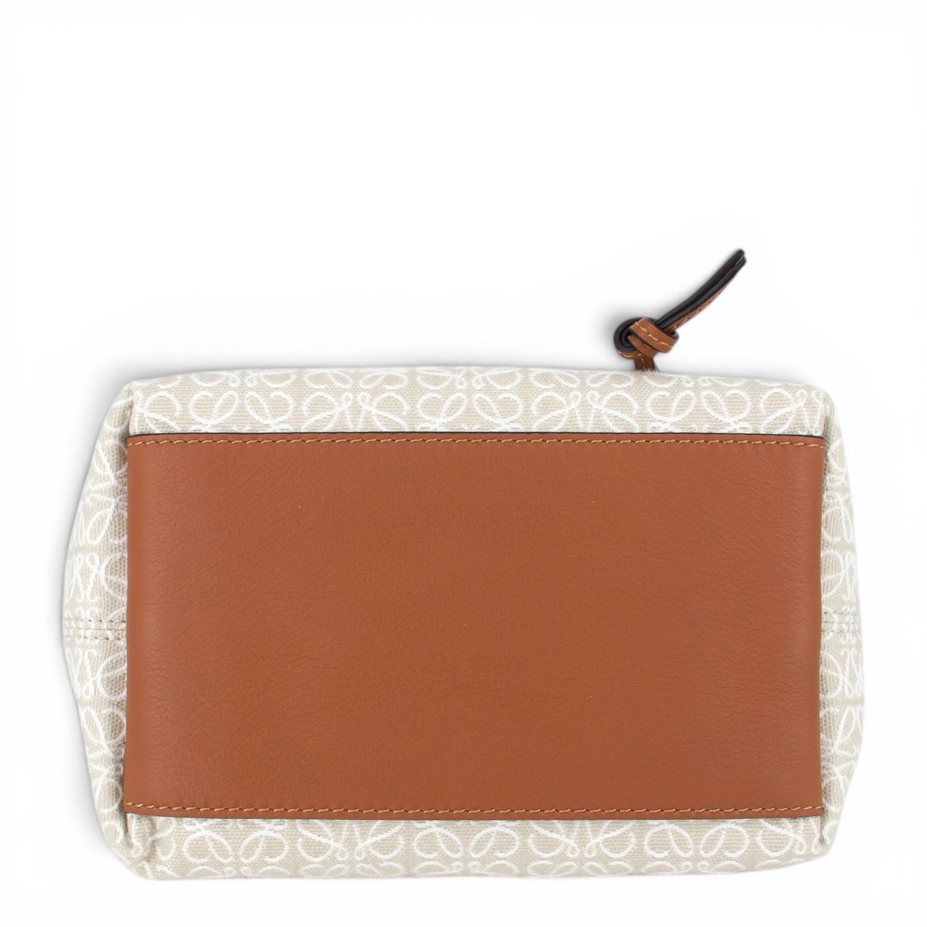Loewe Borse da donna: Loewe Cubi Anagram beige – Usato da Binningen venduto da Designerlabels 5