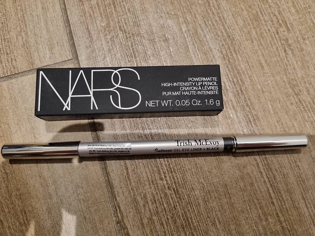 Make-up: 2 make-up Artikeln – Neu und originalverpackt aus Uerkheim von Pod23