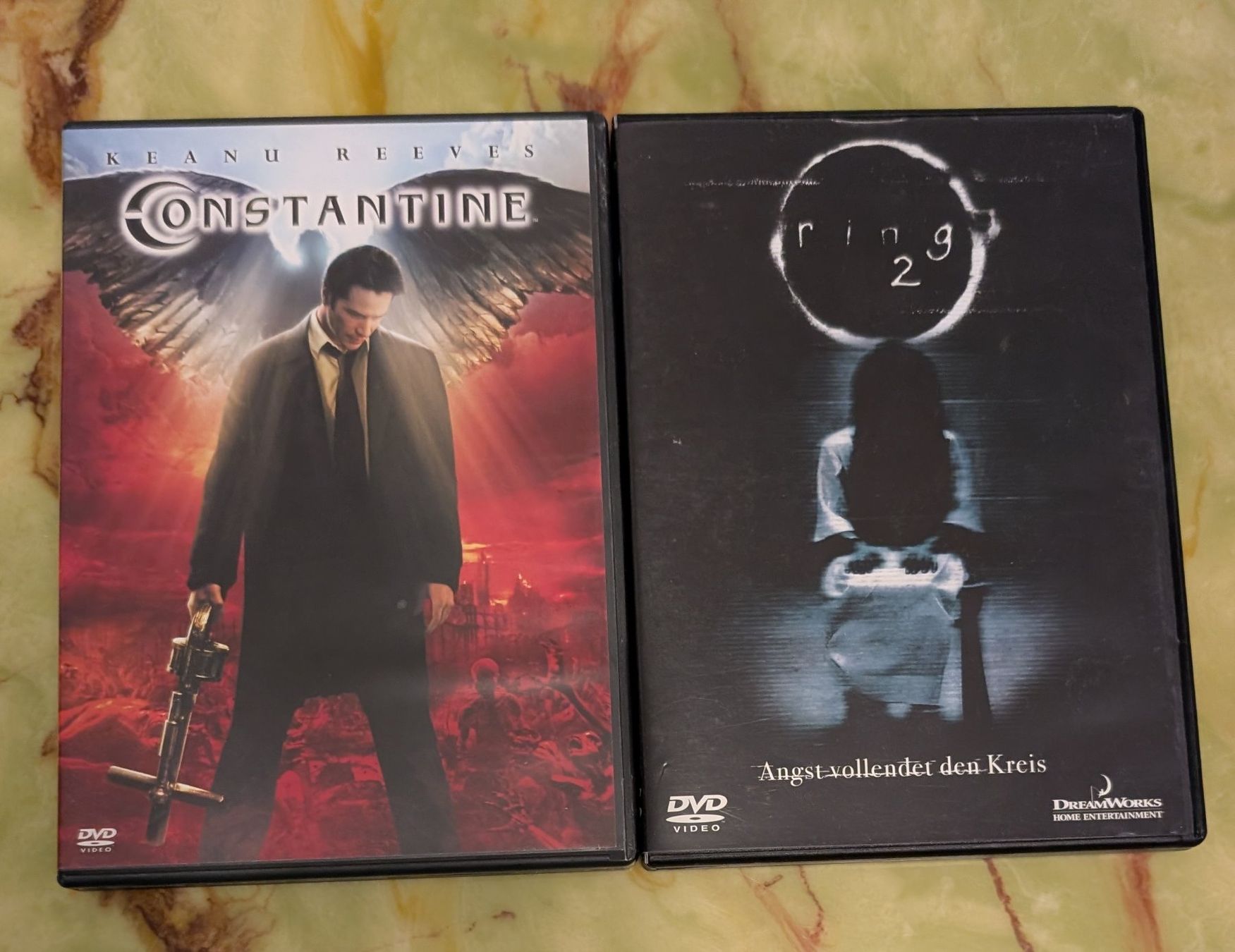 Tous les DVDs: DVD SetNr.44(Constantine, Ring 2) – D'occasion à Riehen par fab_972b
