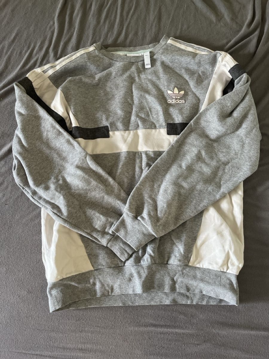 Adidas Pulls & Sweat-shirts: Pull Adidas  – Neuf (Voir description) à Chambésy par wal_zv2t