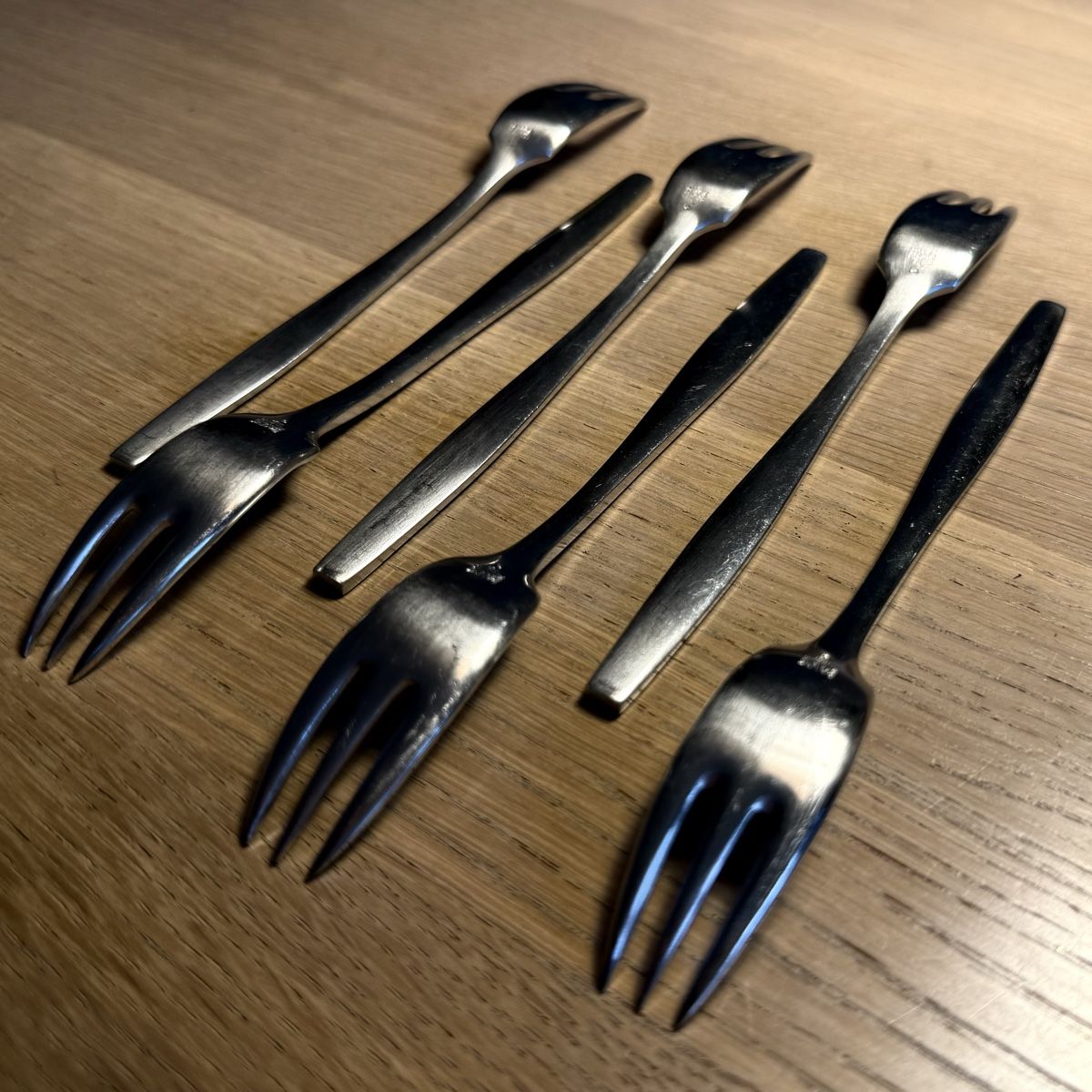 Forchette: 6 Dessertgabeln, Variations V•Jens Quistgaard•Dansk Designs – Usato da Winterthur venduto da gutDingmint 3