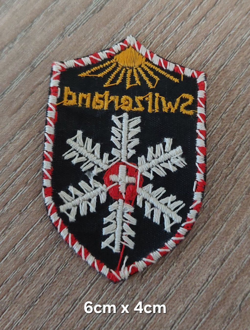 Placchette & Badge: Badge , Patch,  Lenzerheide , Sonne/Schneeflocke (22) – Nuovo (secondo la descrizione) da Schwarzenbach SG venduto da Rigus 1