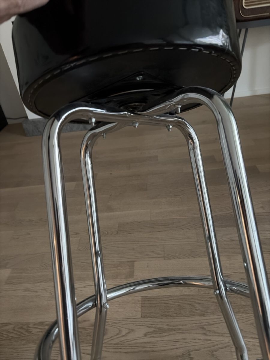 Sgabelli: Sgabello Marshall Vintage Nero e Cromato - Iconico! – Usato da Glattpark(Opfikon) venduto da zeado 2