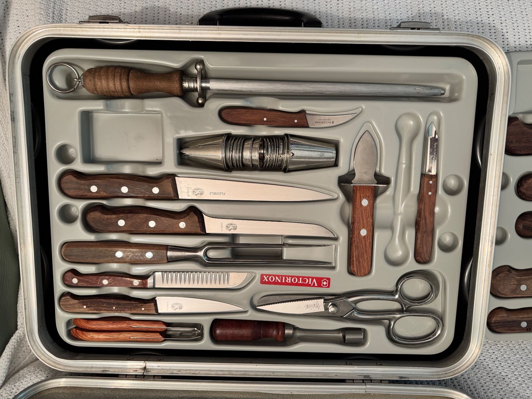 Victorinox Coltelli: Victorinox Messerset – Usato da Zürich venduto da Cibin 2