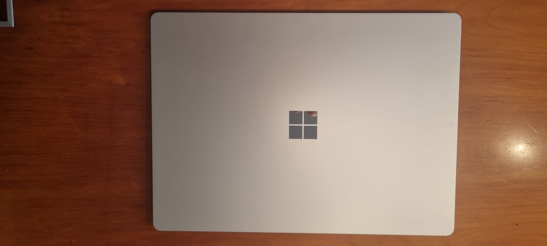 Microsoft Notebook: Microsoft Surface Laptop – 13.5" / Intel i5 / 8GB RAM / 256 – Usato da Ostermundigen venduto da Roendi 2