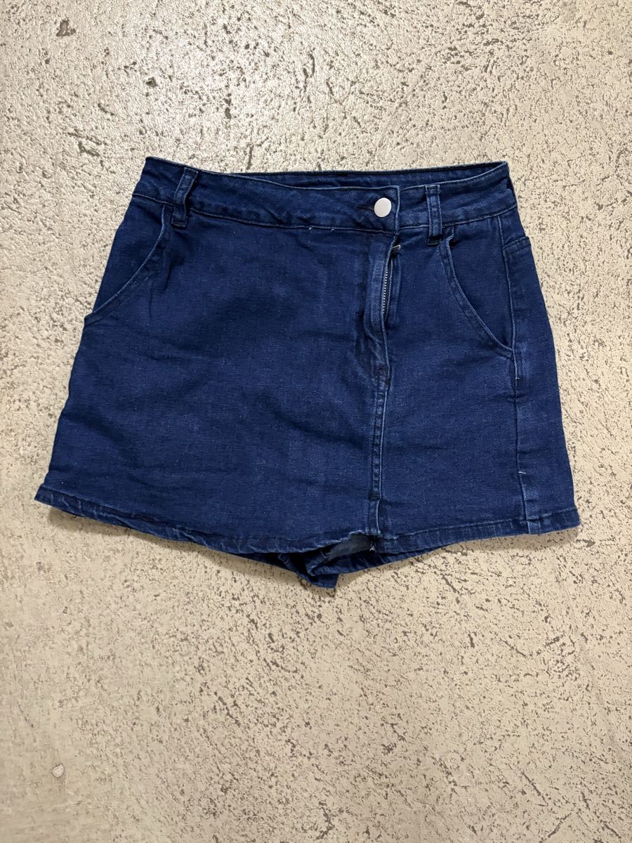 Pantalons: Damen Short,Gr.M – D'occasion à Winterthur par Nena222