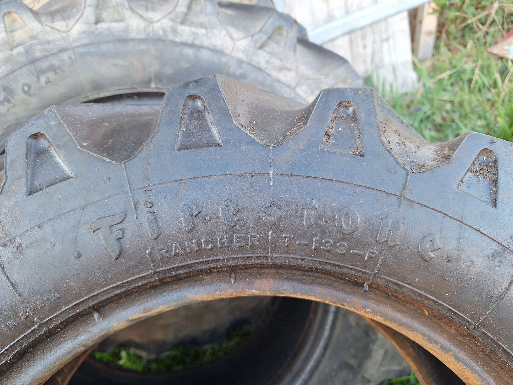 Aebi Trattori: 4 Reifen von Aebi Transporter – Difettoso da Eptingen venduto da Bobbl1 2