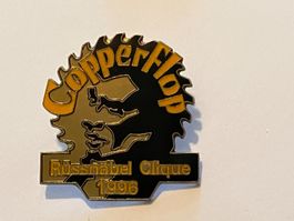 1 Pin Copperflop Rüssnäbel Clique 1996