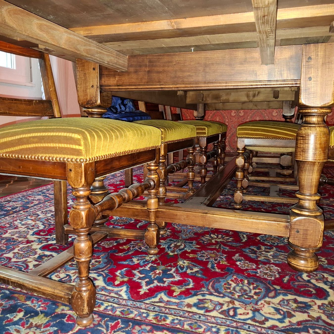 Set di tavolo e panche: Table et chaises de salle à manger en bois – Usato da Champagne venduto da Lamar0 2