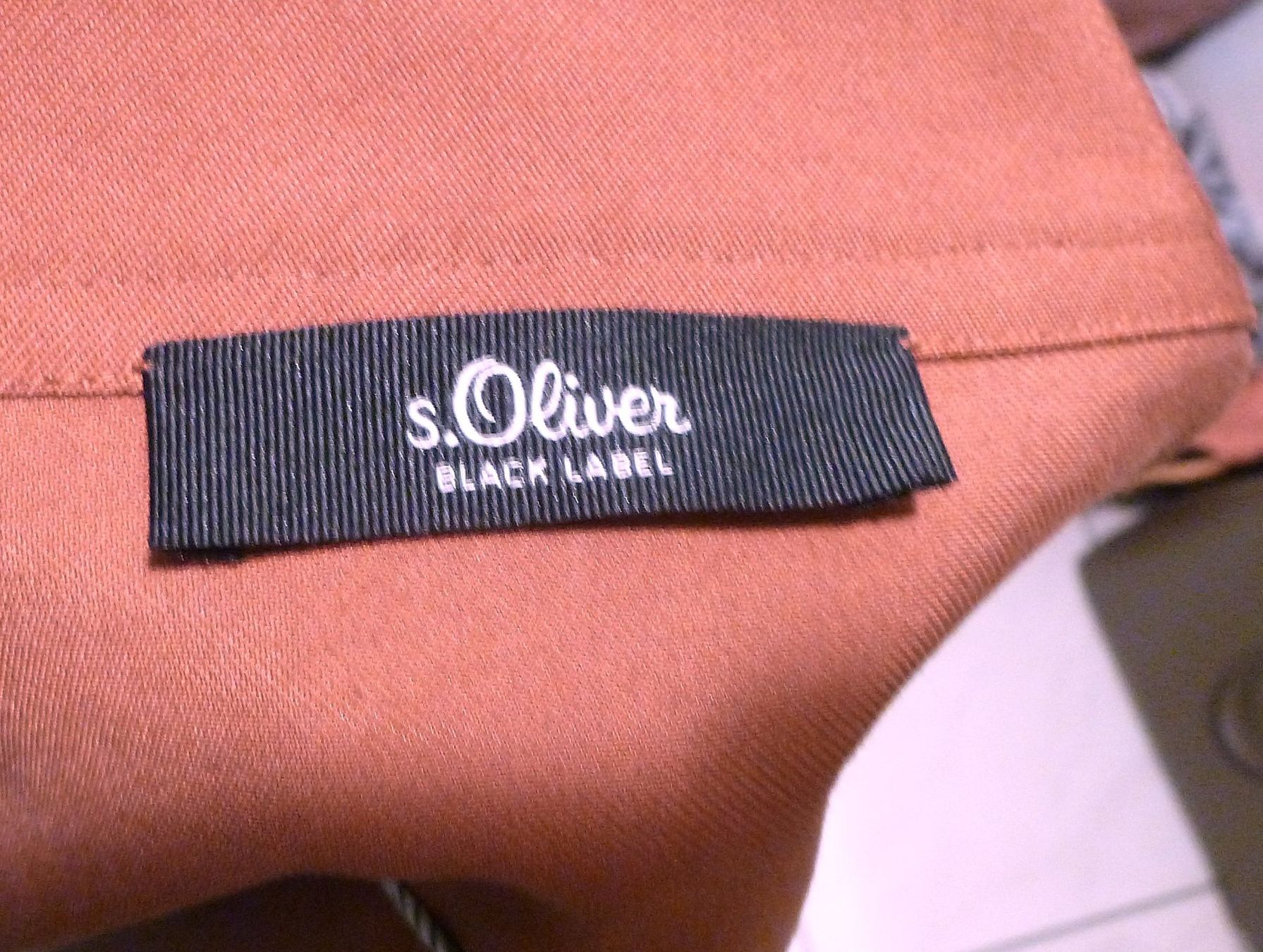 S.Oliver Giacche: S.Oliver Jacke Neu GR.44 – Nuovo (secondo la descrizione) da Läufelfingen venduto da Kamari 2