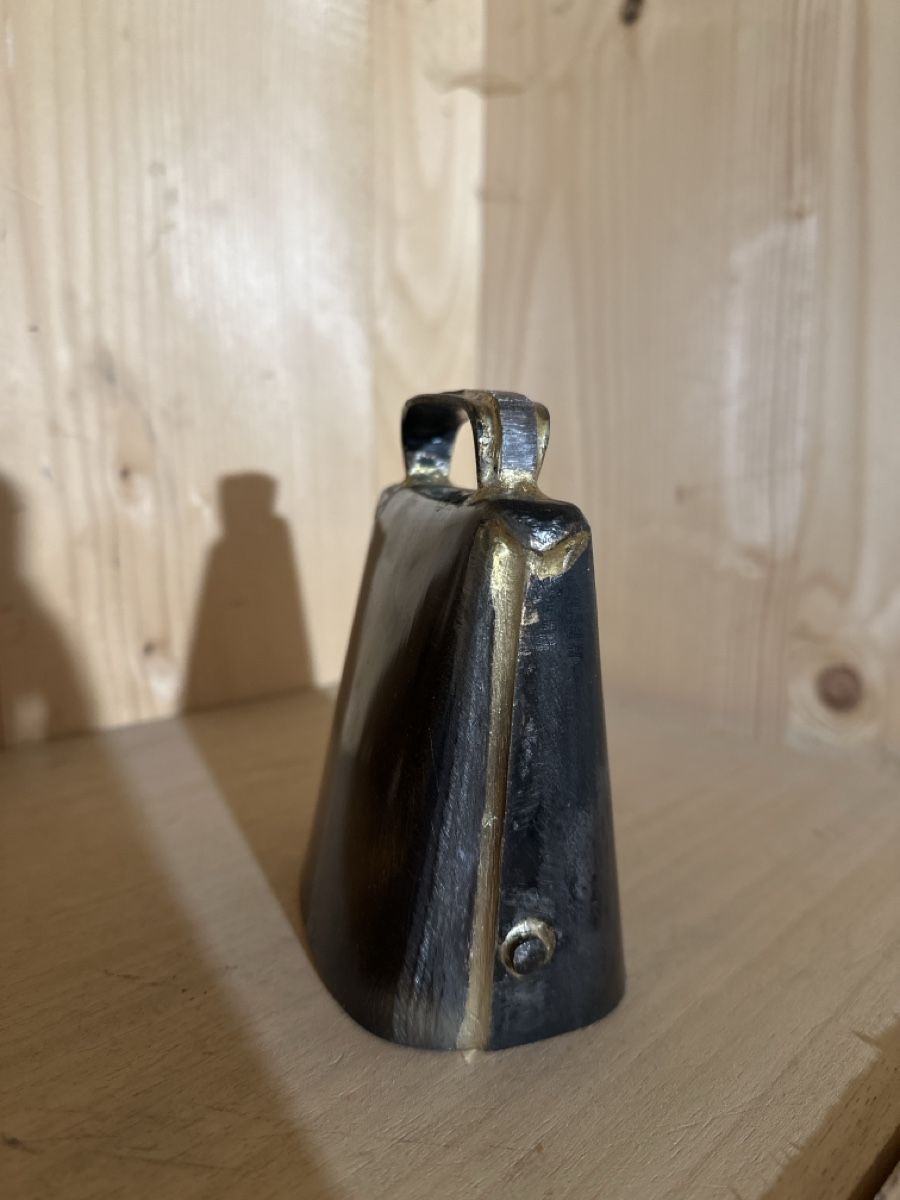 Campanacci mucche: Neue Büeler Bisse 11cm – Nuovo e nell'imballaggio originale da escholzmatt venduto da D.B-Treicheln 1