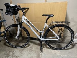 Citybike/Damenvelo mit Scheibenbremsen Frisch ab Service