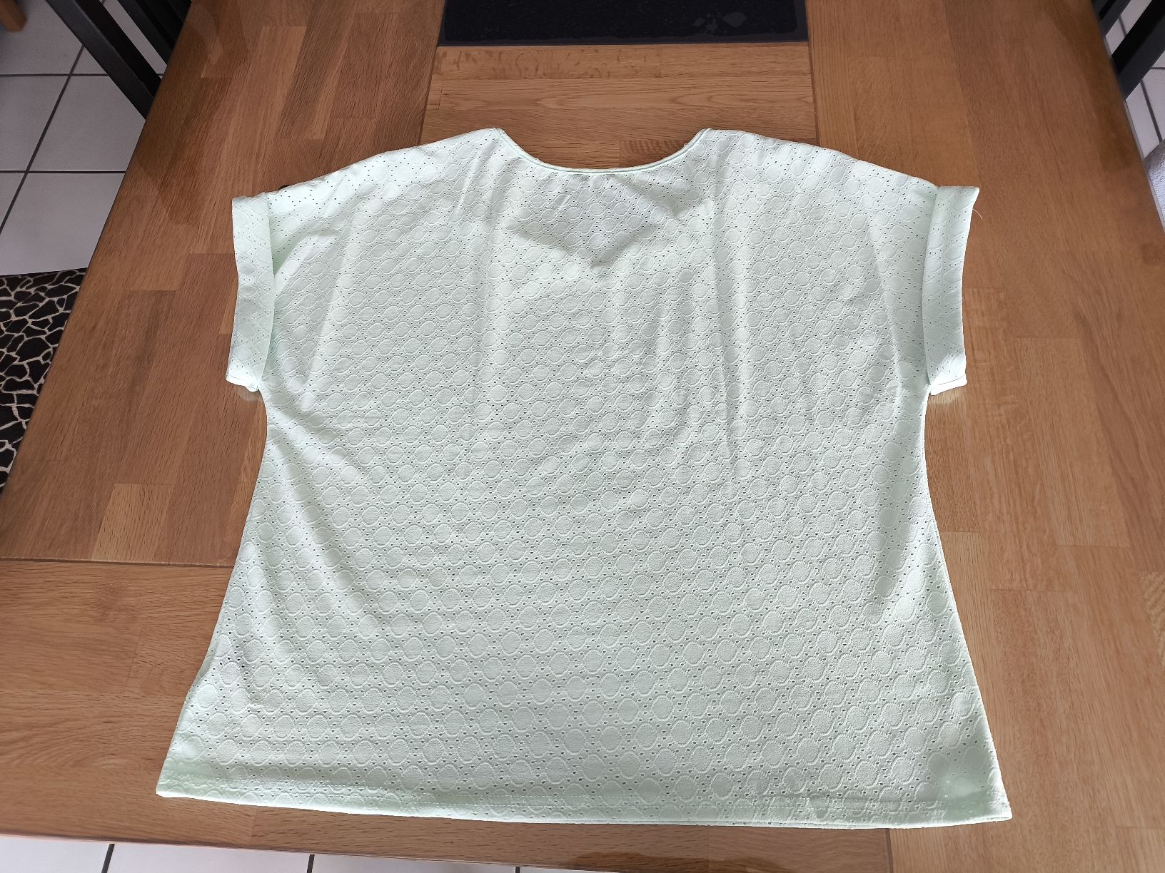 Shein T-shirt: T'Shirt Gr.XL/44 – Nuovo (secondo la descrizione) da Burgdorf venduto da Ropajesi 4