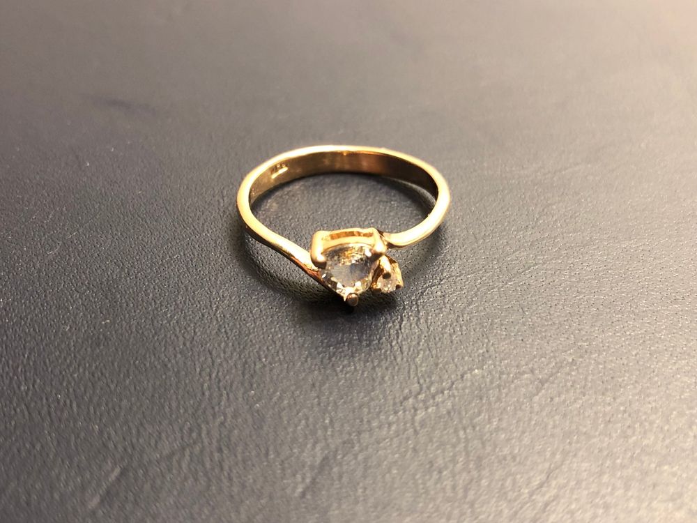 Anelli: Damenring mit Herz-Saphir und Diamant, 18 Kt. Roségold 750 – Usato da Bern venduto da bombich