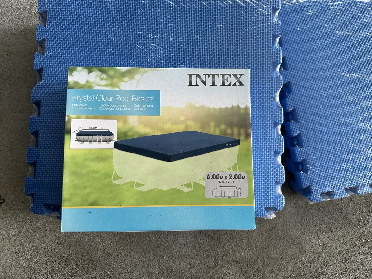 Intex Schwimmbad: Intex Frame Pool Set Rechteckig 4.0 m - mit Zubehör – Neu und originalverpackt aus Zürich von  4